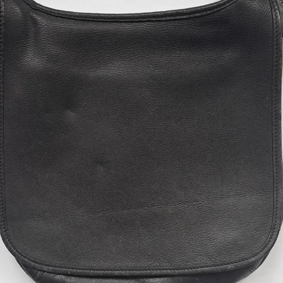 Coach Black Leather Logo Tag Accessory - Picture 5 of 10